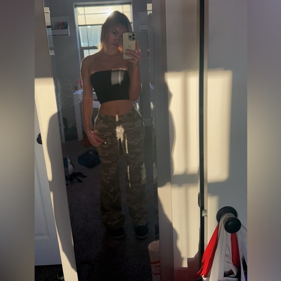 cam_liz07